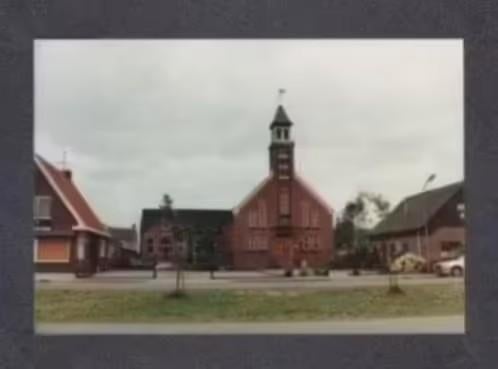 Foto Tweede Exloërmond Baptisten Kerk 1987., 1980 tot heden, Foto, Ophalen of Verzenden, Zo goed als nieuw
