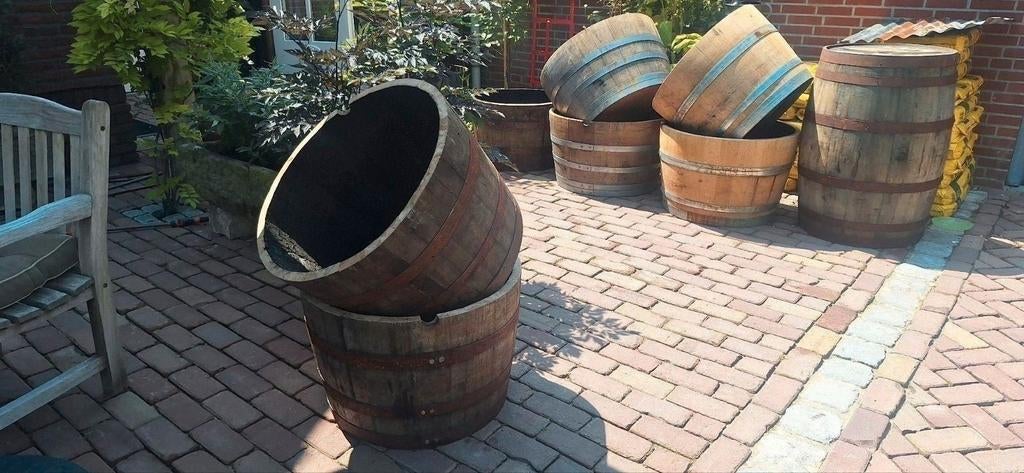 Wijnvaten whiskyvaten bloembak, Tuin en Terras, Bloembakken en Plantenbakken, Ophalen of Verzenden, Rond, Hout