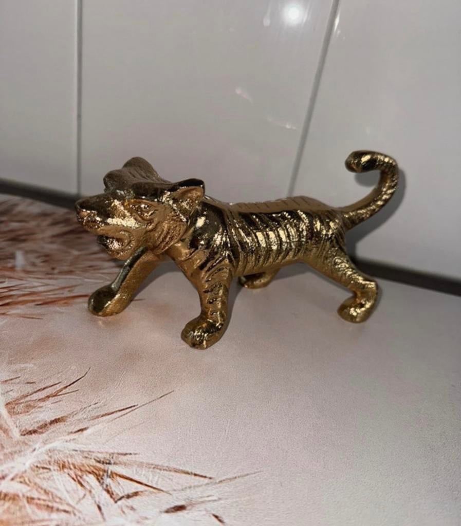 Gouden Tijger Beeldje - Decoratief Woonaccessoire, Ophalen of Verzenden, Nieuw