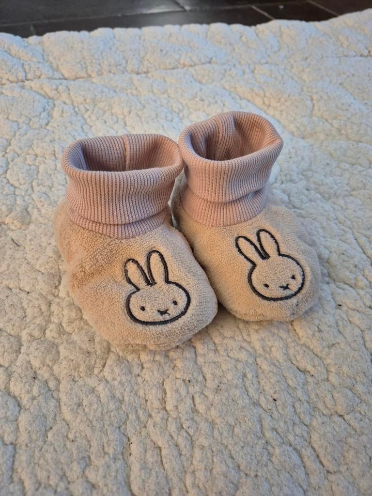 Beige Nijntje baby slofjes, Ophalen of Verzenden, Nijntje, Jongetje of Meisje, Slofjes