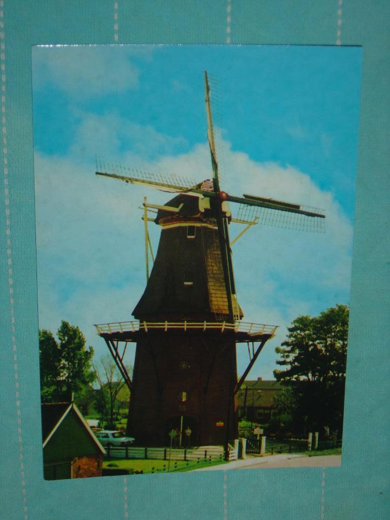 9) Kleuren ansichtkaart Molen Anjum, Verzamelen, Ophalen of Verzenden, 1980 tot heden, Ongelopen, Friesland