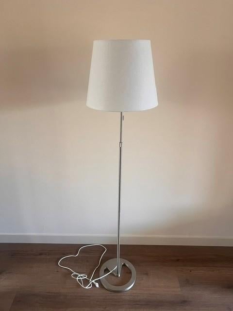 Vloerlamp Nyfors Ikea, Ophalen, Gebruikt, Stof, 150 tot 200 cm