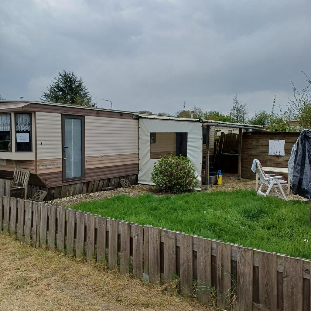 Stacaravan Abi Phoenix op familiecamping Polsmaten