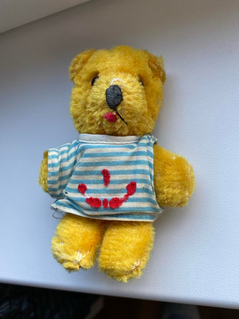 Vintage Gele Knuffelbeer met Gestreepte Trui, Gebruikt, Overige merken, Beer, Ophalen of Verzenden