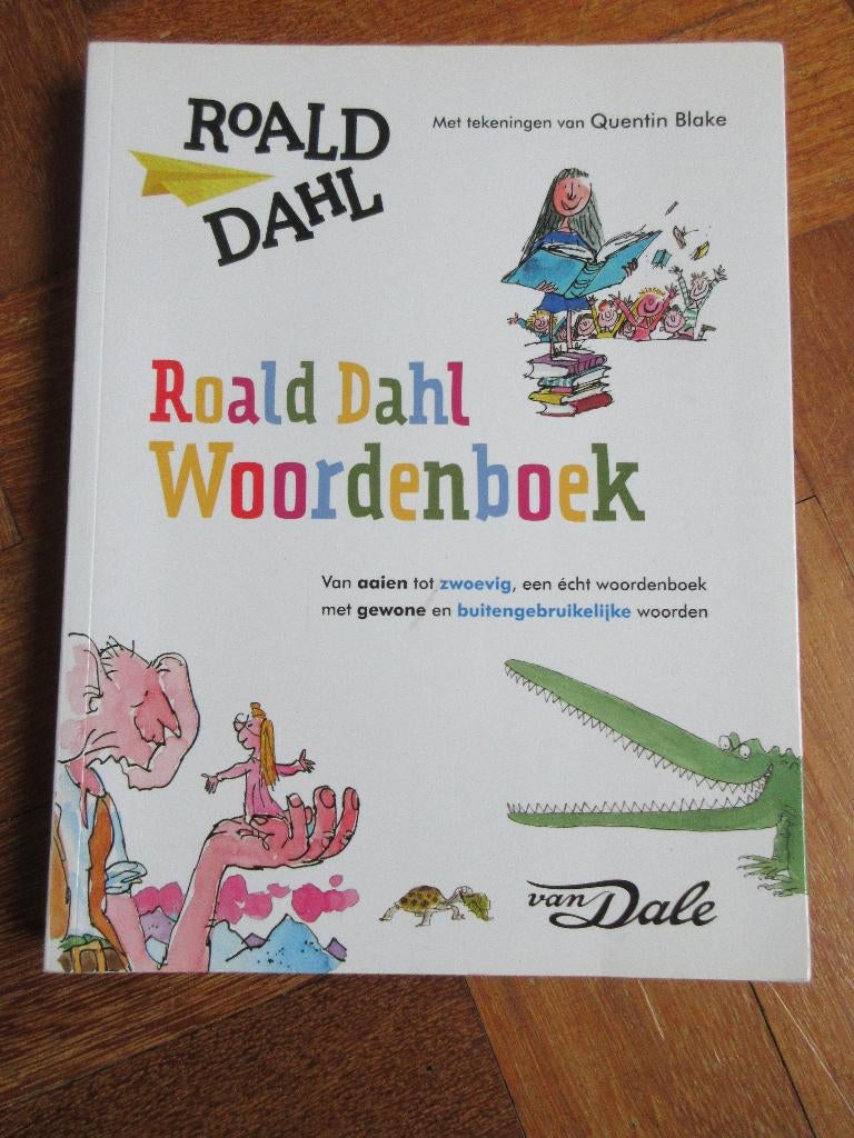 Roald Dahl woordenboek ( Van Dale ), Boeken, Kinderboeken | Jeugd | onder 10 jaar, Ophalen of Verzenden, Gelezen, Roald Dahl, Fictie algemeen