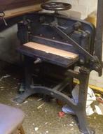 Papiersnijmachine , snijmachine , pers , boekbinderij, Antiek en Kunst, Antiek | Gereedschap en Instrumenten, Ophalen
