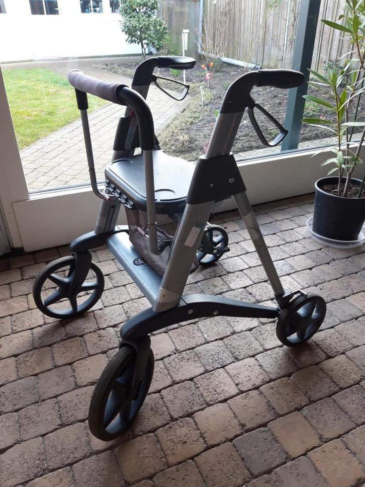 Te koop: Rollator Active Access, Diversen, Rollators, Gebruikt, Opvouwbaar, Ophalen