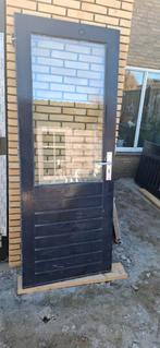 Hardhouten achterdeur met driepuntsluiting, Ophalen, Kunststof, Gebruikt, Buitendeur