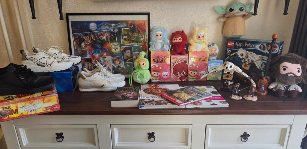 Diverse collectie: Schoenen, boeken, knuffels & meer!, Ophalen of Verzenden, Zo goed als nieuw