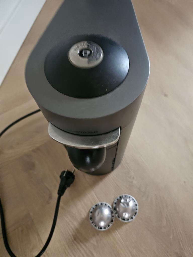 Nespresso apparaat Vertuo - Perfect voor snelle espresso!, Ophalen, Gebruikt, Espresso apparaat, 1 kopje