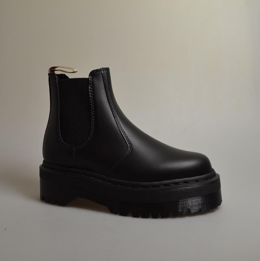 dr martens 2976 quad vegan zwart maat 36,37,38,39,40,41,42, Kleding | Dames, Schoenen, Zwart, Lage of Enkellaarzen, Nieuw, Ophalen of Verzenden
