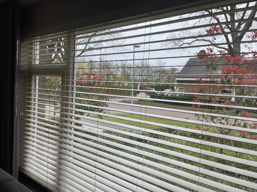 Jaloezieën, Ophalen, Zo goed als nieuw, 200 cm of meer, Crème