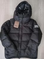 Burberry puffer jas Zwart in maat M, Maat 48/50 (M), Zwart, Ophalen of Verzenden, Zo goed als nieuw