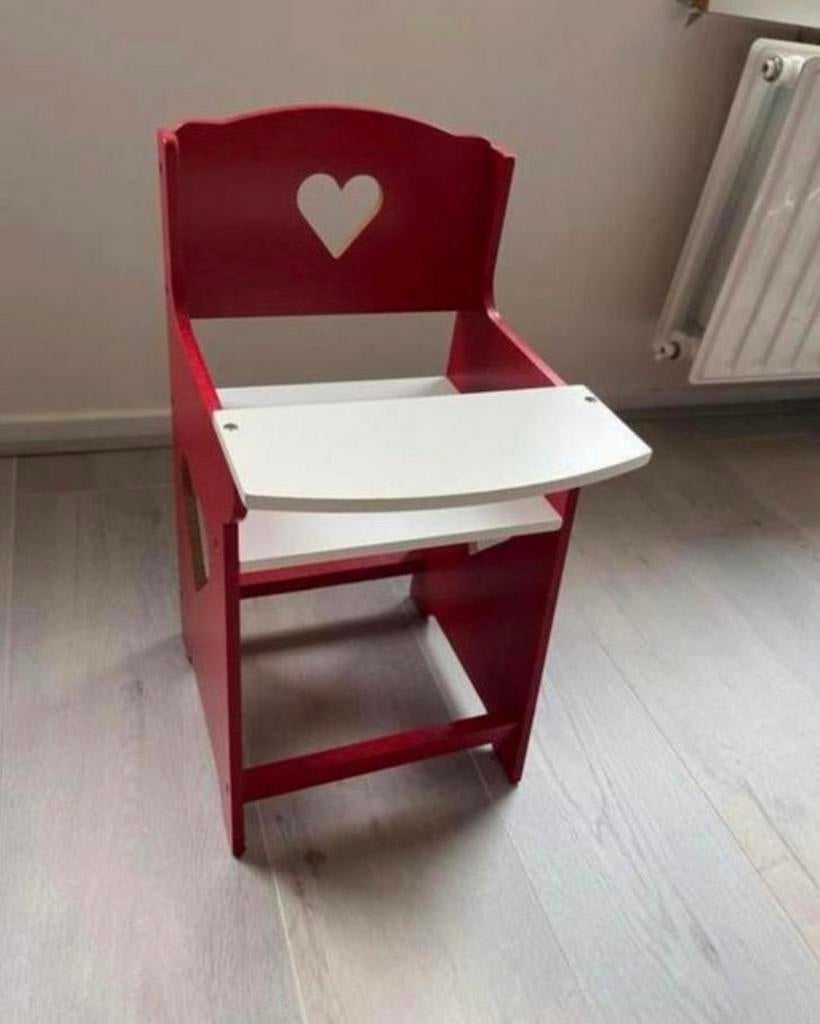 Leuke stoel voor poppen, Kinderen en Baby's, Speelgoed | Poppen, Ophalen, Zo goed als nieuw, Babypop