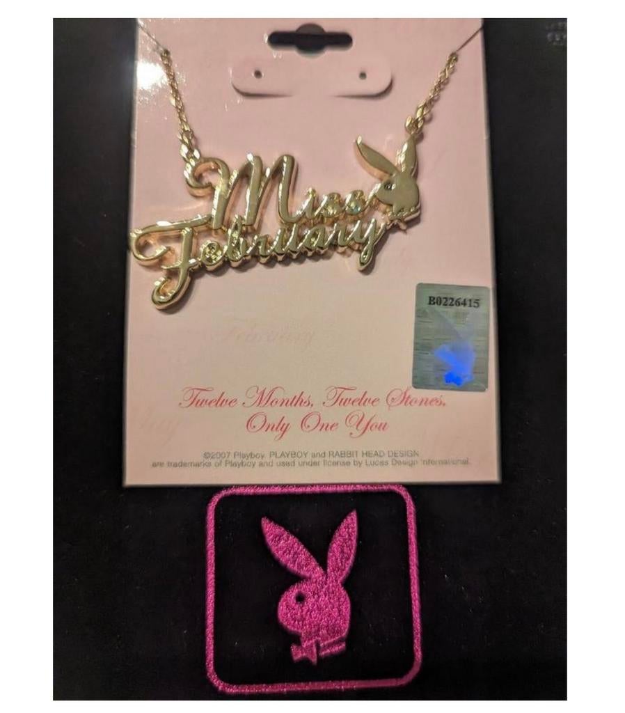 PLAYBOY Gold Plated Miss February Februari ketting met tasje, Sieraden, Tassen en Uiterlijk, Kettingen, Overige materialen, Nieuw