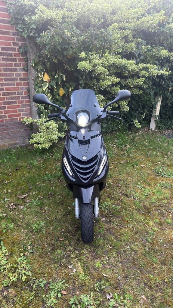 Piaggio Zip 4T 2V (2016) – Slechts 4591 km –, Ophalen, Zip, Zo goed als nieuw, Benzine
