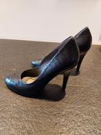 Zwarte lederen  pumps maat 38 merk Invito, Kleding | Dames, Schoenen, Zwart, Ophalen of Verzenden, Zo goed als nieuw, Invito