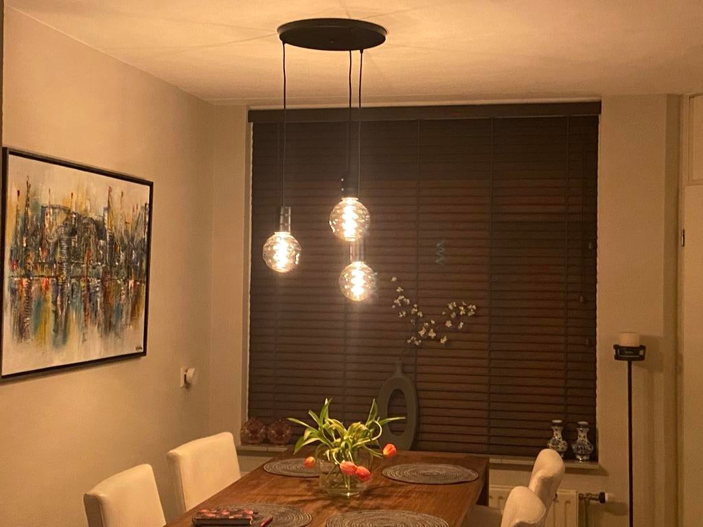 Energie zuinige led hanglamp met 3 decoratieve bollen, Ophalen, Zo goed als nieuw, Glas, 50 tot 75 cm