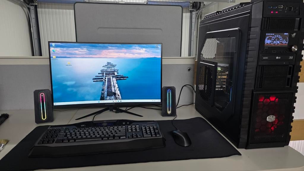 Complete setup i7 2080ti, Computers en Software, Desktop Pc's, 4 Ghz of meer, SSD, Ophalen of Verzenden