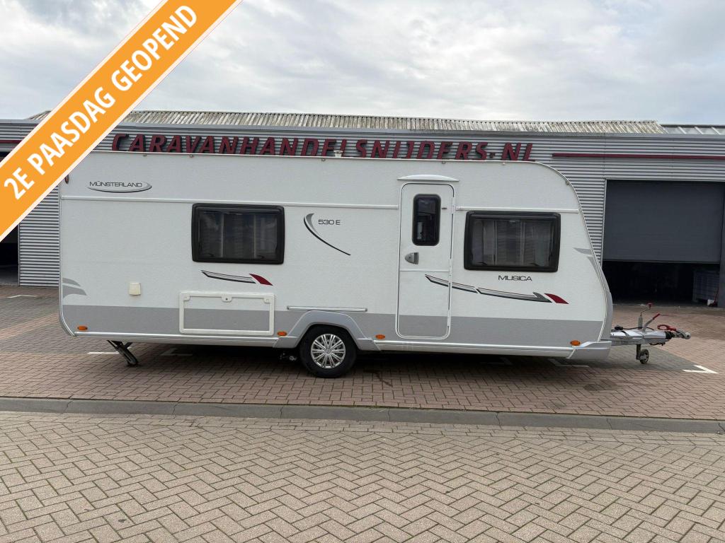 LMC Munsterland 530 E Musica, Caravans en Kamperen, Caravans, Schokbreker, Rondzit, Bedrijf, 5 tot 6 meter