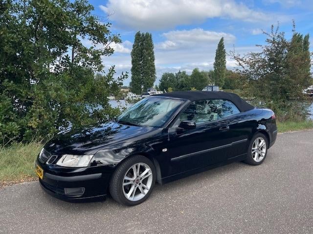 Saab 9-3 1.8 T 110KW Cabrio AUT 2007 Zwart, Auto's, Saab, 1998 cc, 4 cilinders, Cabriolet, 4 stoelen