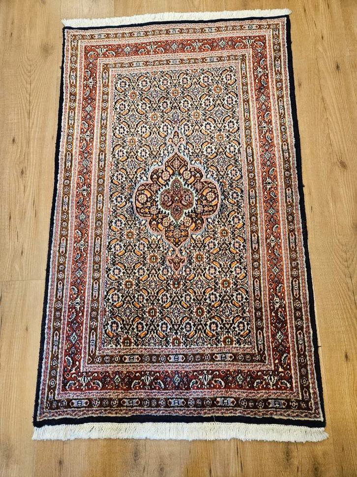 Handgeknoopt perzisch tapijt moud met zijde 124x80, Huis en Inrichting, Stoffering | Tapijten en Kleden, Nieuw, 50 tot 100 cm