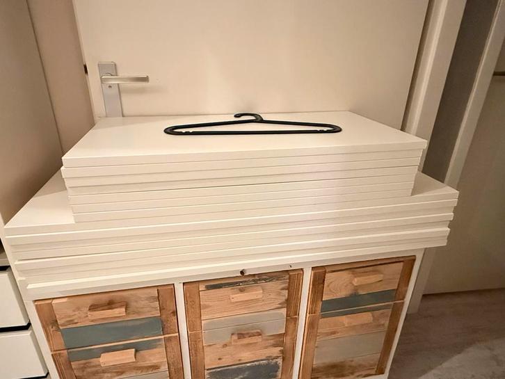 Gratis IKEA Pax / Komplement kastplanken (wit, ondiep), Huis en Inrichting, Kasten | Overige, Gebruikt, Ophalen