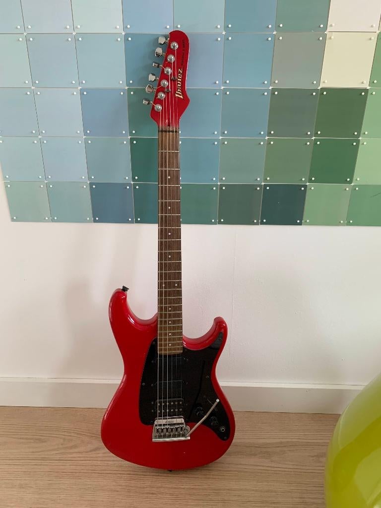 Ibanez Roadstar II RG 140 JAPAN, Muziek en Instrumenten, Snaarinstrumenten | Gitaren | Elektrisch, Ophalen, Gebruikt, Solid body