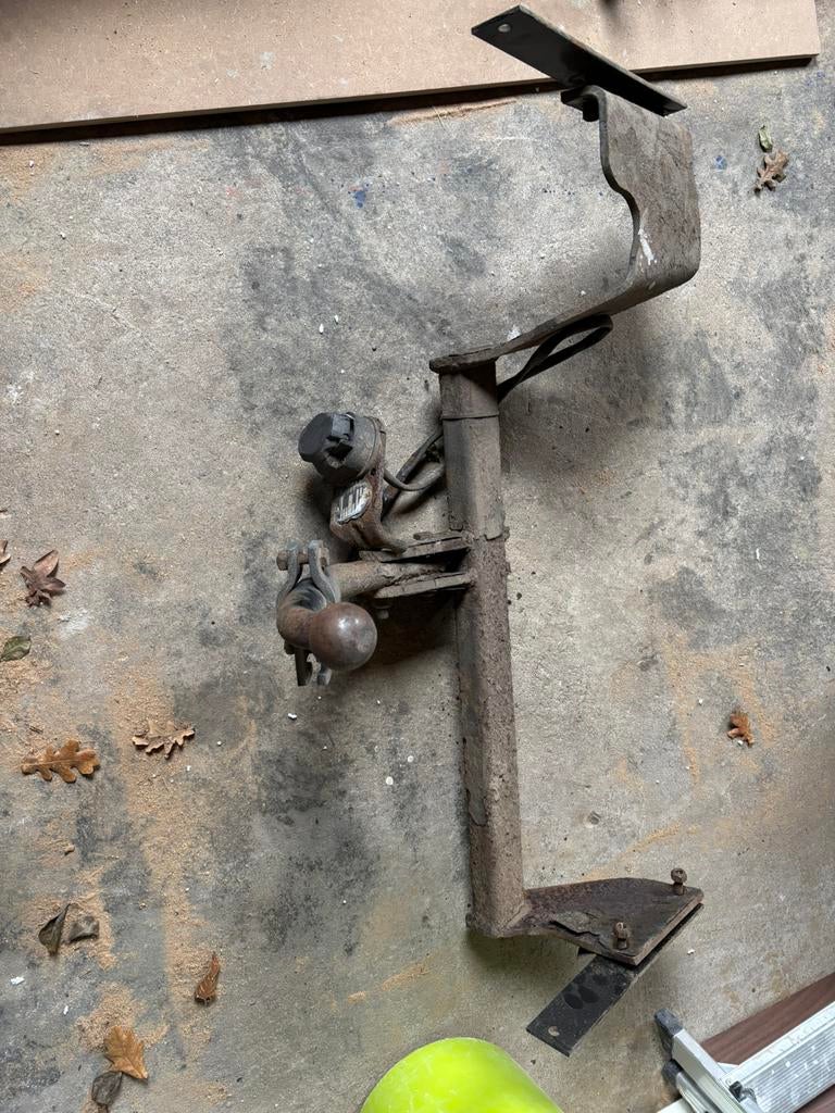 Trekhaak ford focus mk2 hatchback, Auto-onderdelen, Trekhaken, Ophalen, Gebruikt