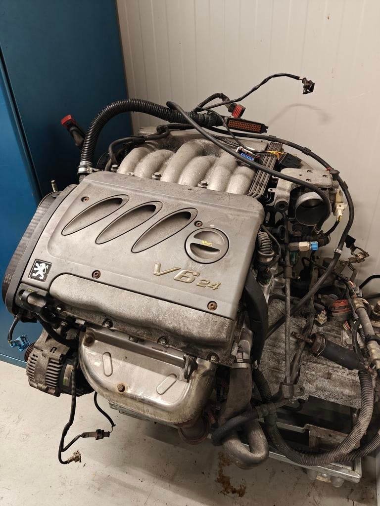 3.0 V6 24v motorblok, zo goed als compleet, Ophalen