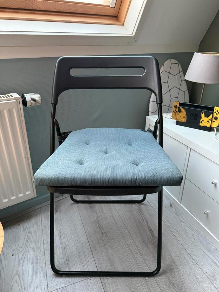 Klapstoeltje van de IKEA, Huis en Inrichting, Stoelen, Zo goed als nieuw, Vijf, Zes of meer stoelen, Kunststof, Zwart, Ophalen
