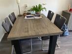 Eetkamer tafel met 4 bijpassende stoelen, Ophalen, Zo goed als nieuw, Industriel, Vier personen