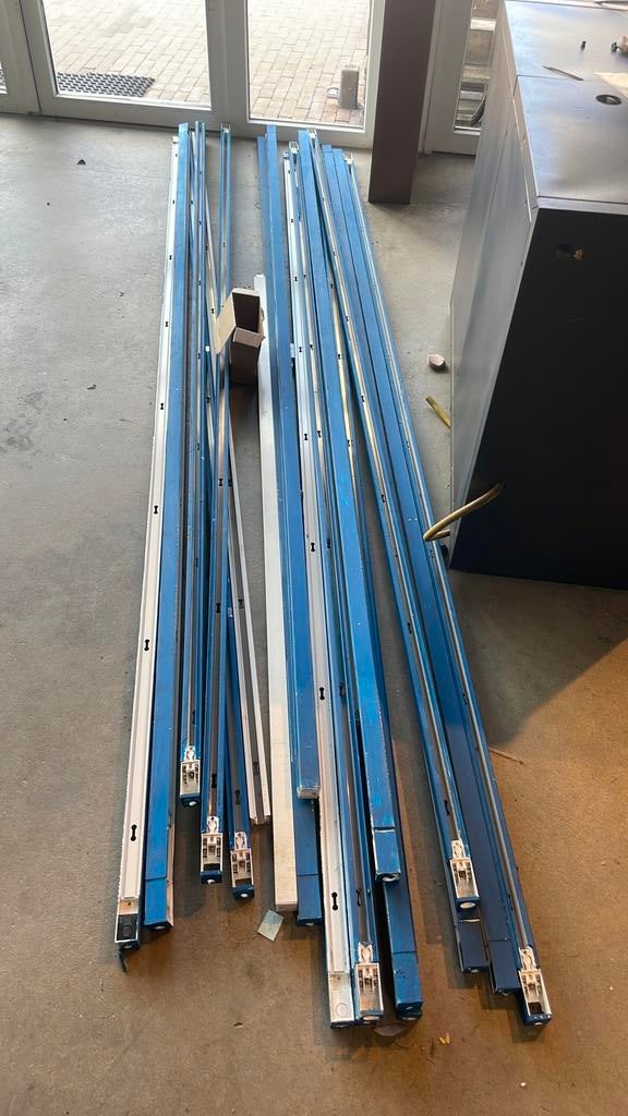 3 fase rails met ca. 50 lampen feestverlichting, Ophalen, Gebruikt