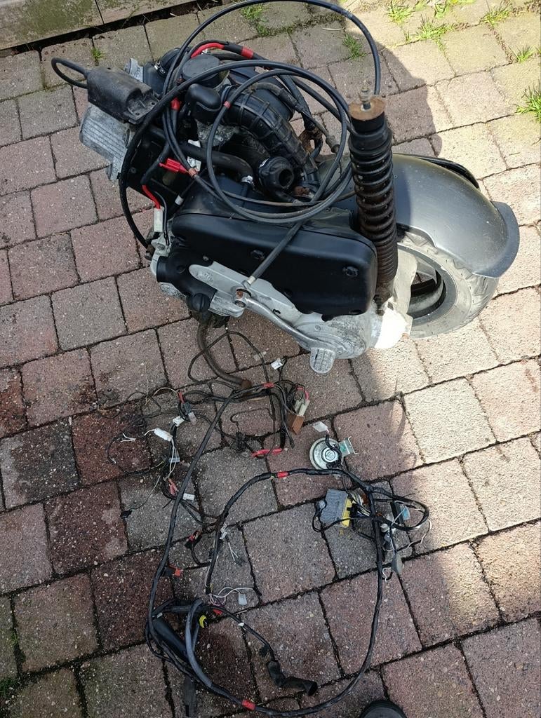 Vespa lx 50cc 4t 2v blok compleet., Ophalen, Gebruikt, Blok, Vespa