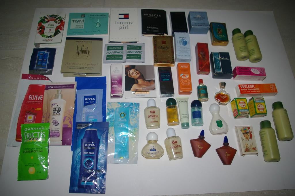 Diverse proefmonsters van verschillende merken., Ophalen of Verzenden, Overige typen