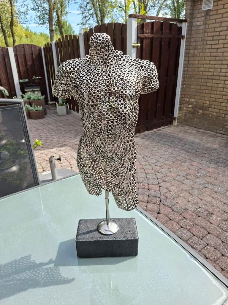 APPARTE  TORSO  HOOGTE TOTAAL 67 BIEDEN VANAF 75, Ophalen