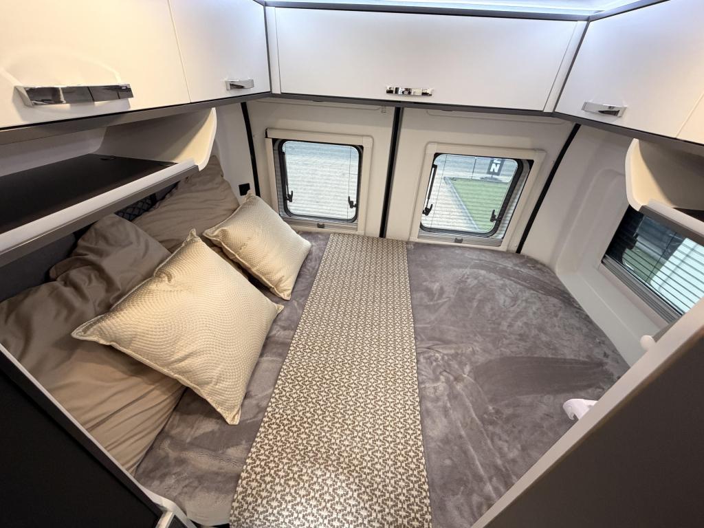 Frankia Yucon 6.0 GD DWARSBED + HEFDAK 9TRAPS AUTOMAAT FIAT8, Caravans en Kamperen, Campers, Fiat, Bedrijf, Diesel, 5 tot 6 meter