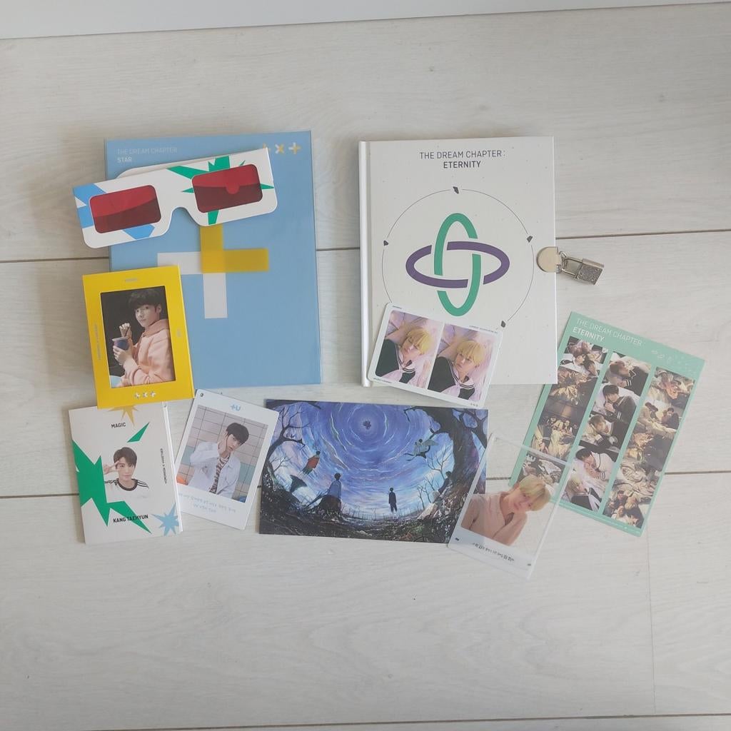Twee kpop TXT albums met extra's, Verzamelen, Ophalen of Verzenden, Gebruikt, Overige typen