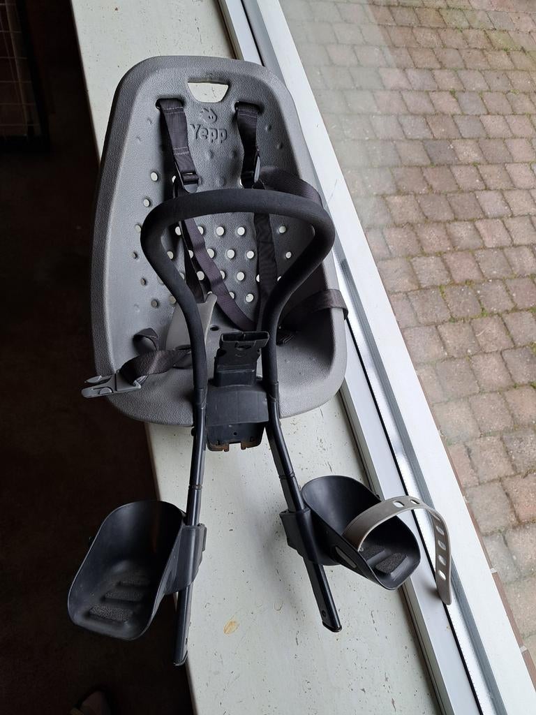 Yepp voorzitje + windscherm (niet op de foto), Fietsen en Brommers, Fietsaccessoires | Fietsstoeltjes, Yepp, Ophalen of Verzenden