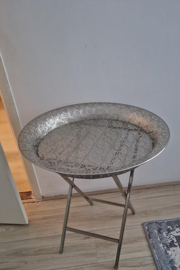 Bijzet tafel., Ophalen, Minder dan 55 cm, Metaal of Aluminium, Rond