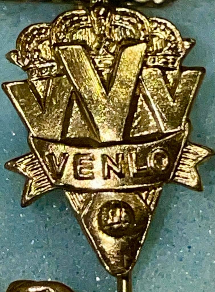 Venlo Speldje, Ophalen of Verzenden, Gebruikt, Stad of Land, Speldje of Pin