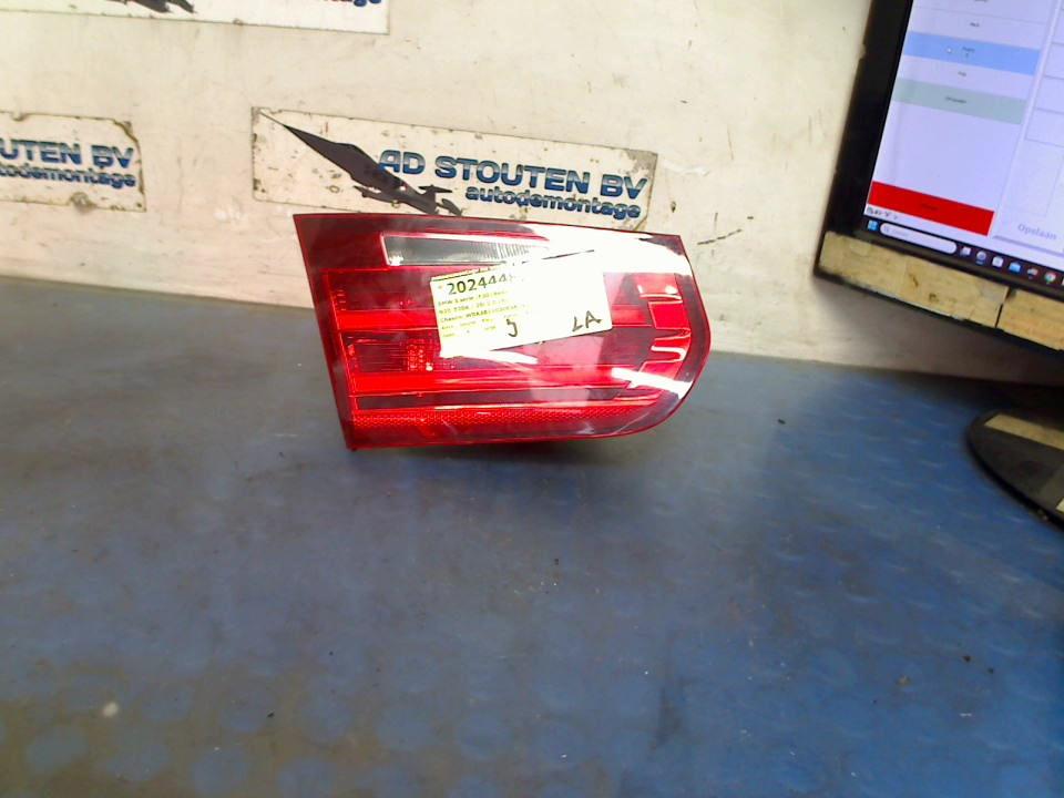 Achterlicht Links BINNEN BMW 3 serie (F30) 2012 18361112, Gebruikt, Petuelring 130, München 80809, , Duitsland, BMW, Bayerische Motoren Werke AG