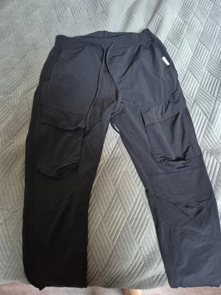 Broek, Maat 38/40 (M), Verzenden, Zwart, Zo goed als nieuw
