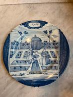 Bord maand April, Westraven Delfts, Antiek en Kunst, Antiek | Wandborden en Tegels, Ophalen of Verzenden