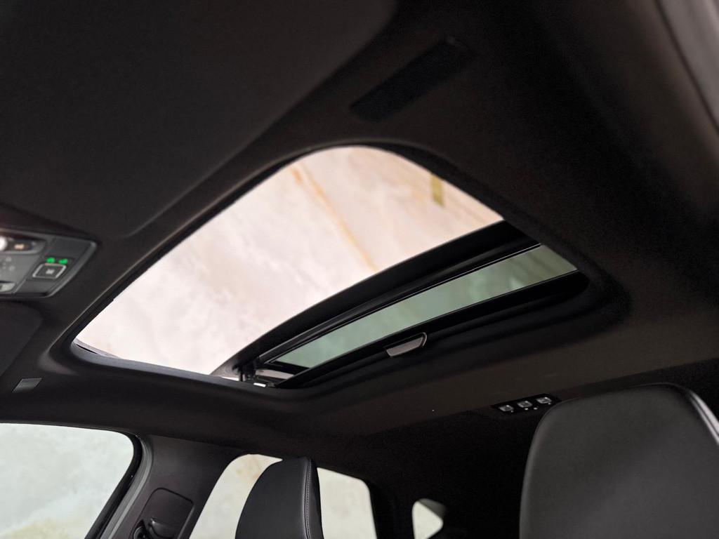 Renault Captur 1.6 E-Tech plug-in hybrid 160 SL Rive Gauche, Auto's, Renault, Gebruikt, Euro 6, 4 cilinders, Zwart