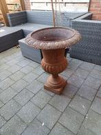 grote gietijzeren tuinvaas, Tuin en Terras, Ophalen of Verzenden, Gebruikt