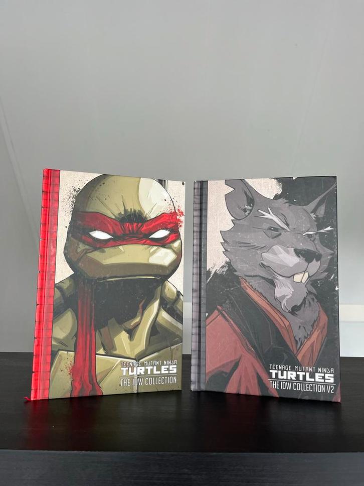 TMNT IDW Collection Deluxe Edition Vol. 1 & 2, Boeken, Strips | Comics, Zo goed als nieuw, Meerdere comics, Amerika, Ophalen of Verzenden