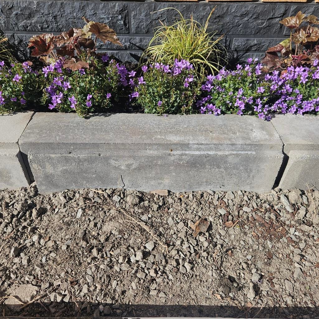 Betonnen blokken 2x gratis af te halen, Doe-het-zelf en Verbouw, Metselstenen, Ophalen of Verzenden, Gebruikt, Beton