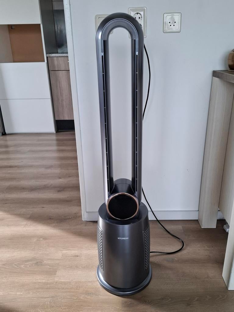 Torenventilator van merk hyundai, Witgoed en Apparatuur, Ventilatoren, Ophalen, Zo goed als nieuw, Torenventilator