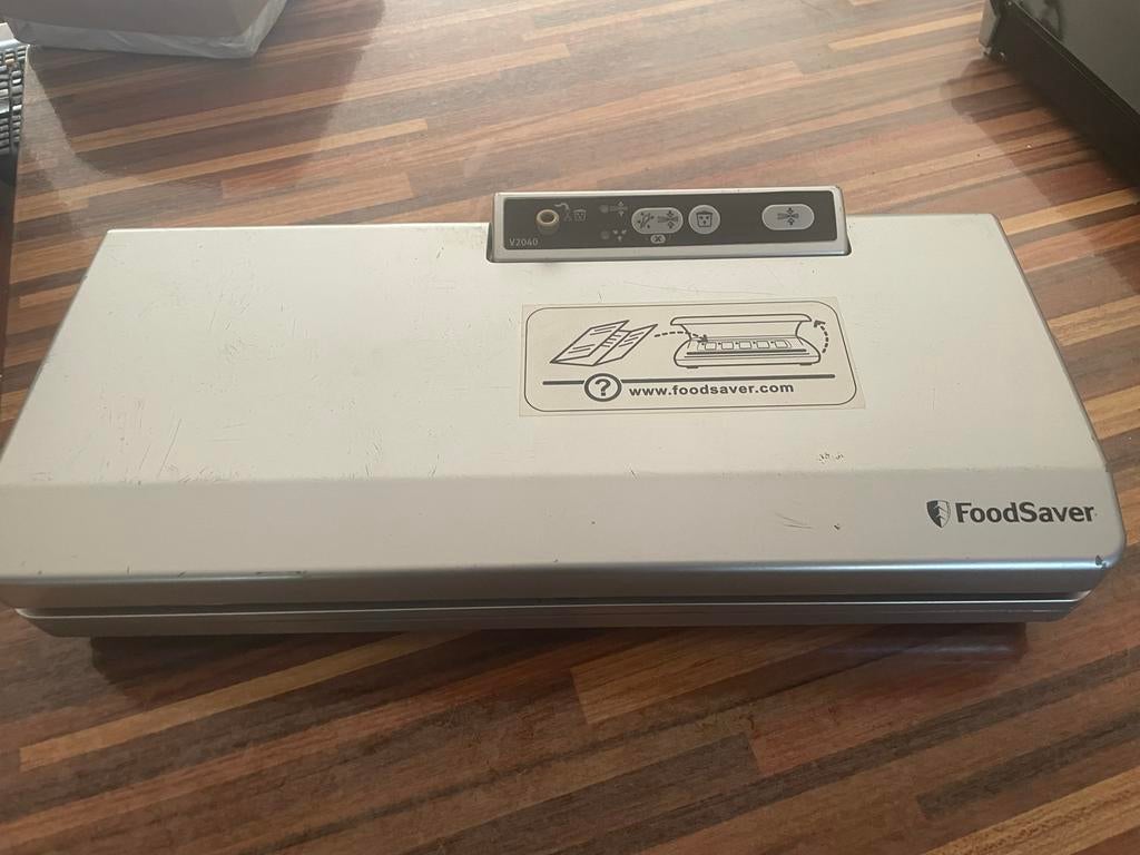 Foodsaver V2040 Vacuümapparaat - Houd voedsel langer vers, Ophalen of Verzenden, Gebruikt